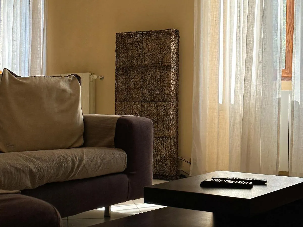 Modern Isola Apartment - Metro & Self-Checkin Milan 0*,  Italy