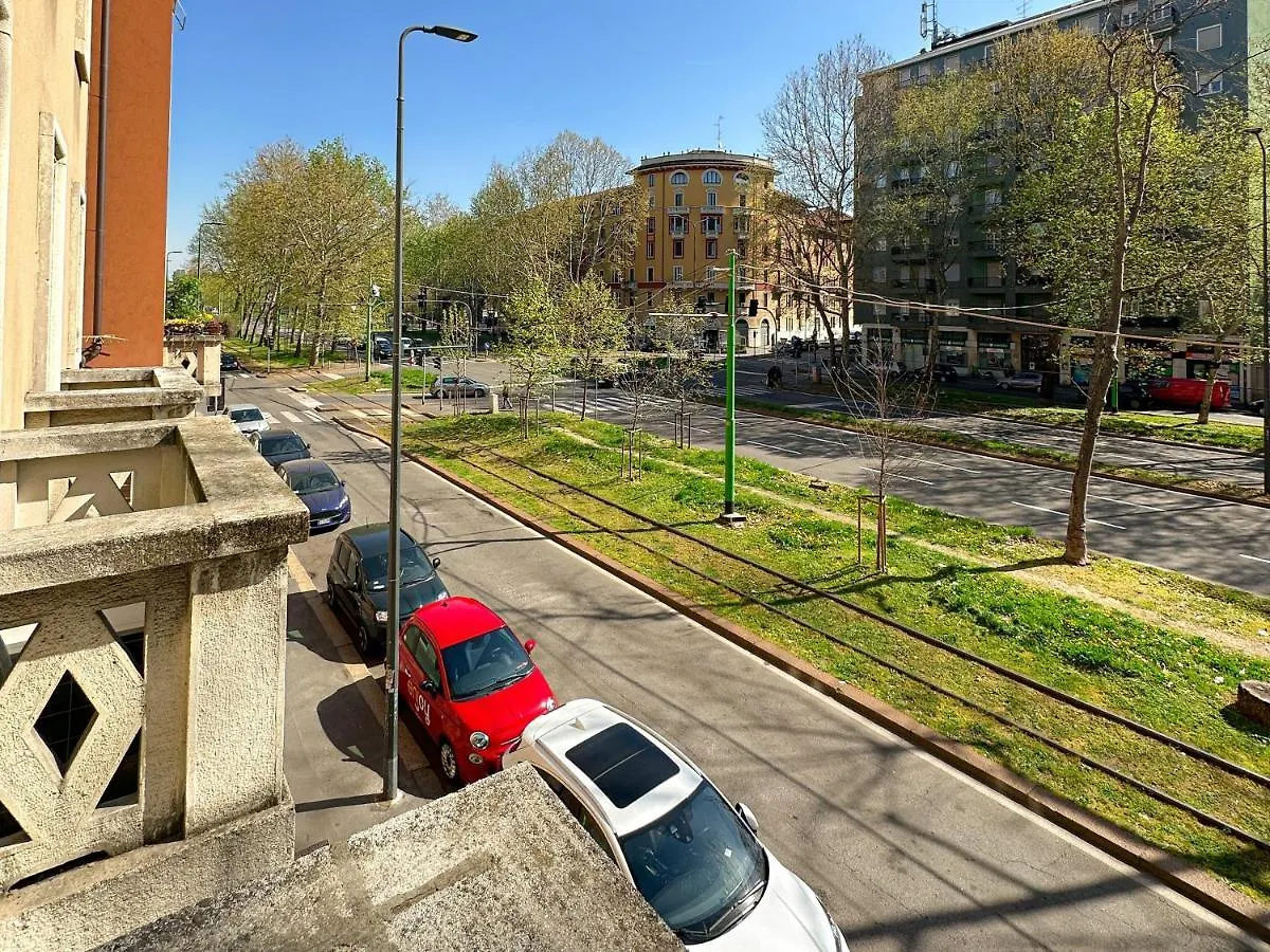 Modern Isola Apartment - Metro & Self-Checkin Milan 0*,